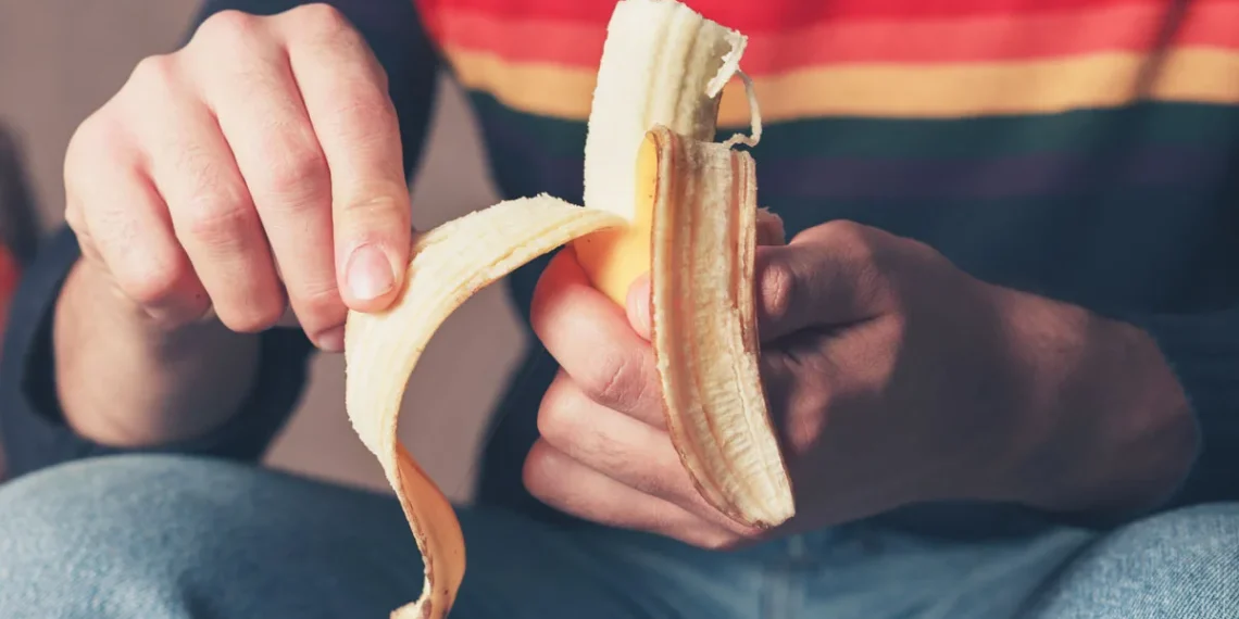 Foods to Help Your Partner Stay Erect