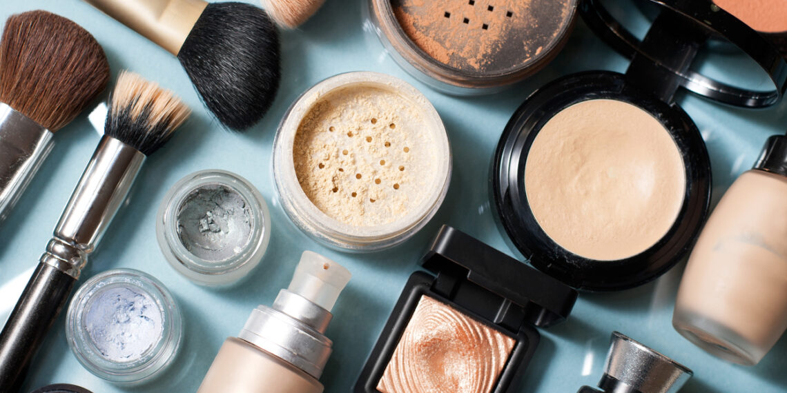 Becoming A Cosmetic Distributor: Things You Should Know